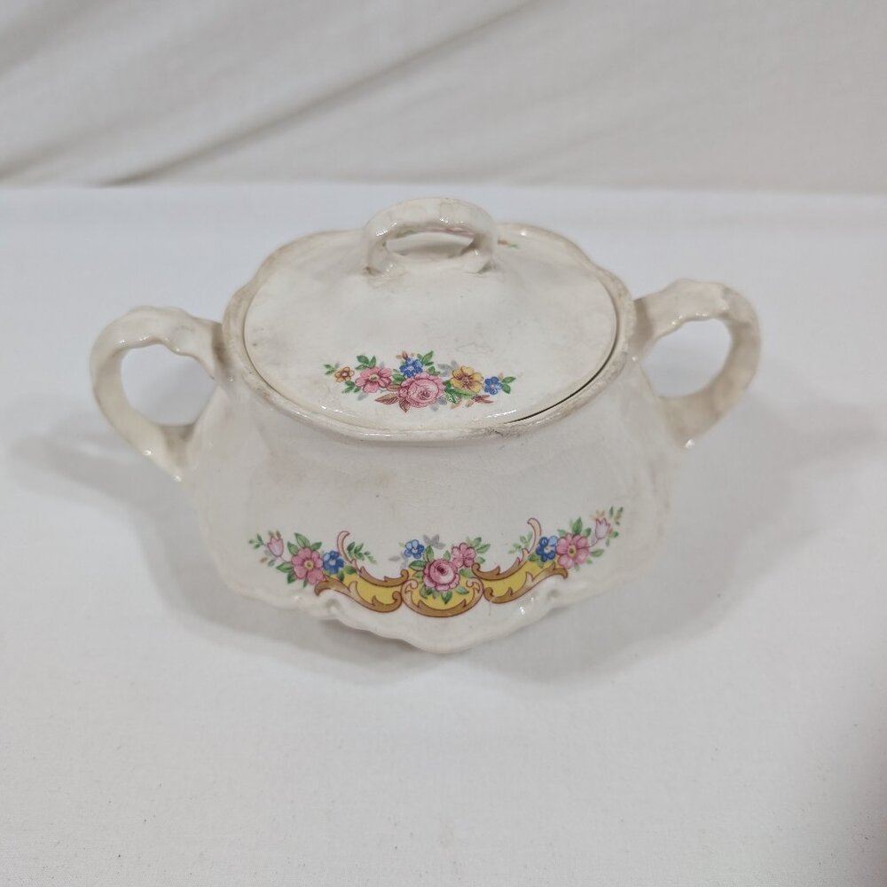 Vintage Homer Laughlin Ceramic Sugar Bowl with Lid